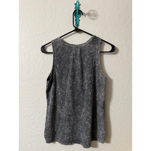 If It Were Me Women's Gray Distressed Sleeveless Tank Top - Medium - Picture 4 of 6
